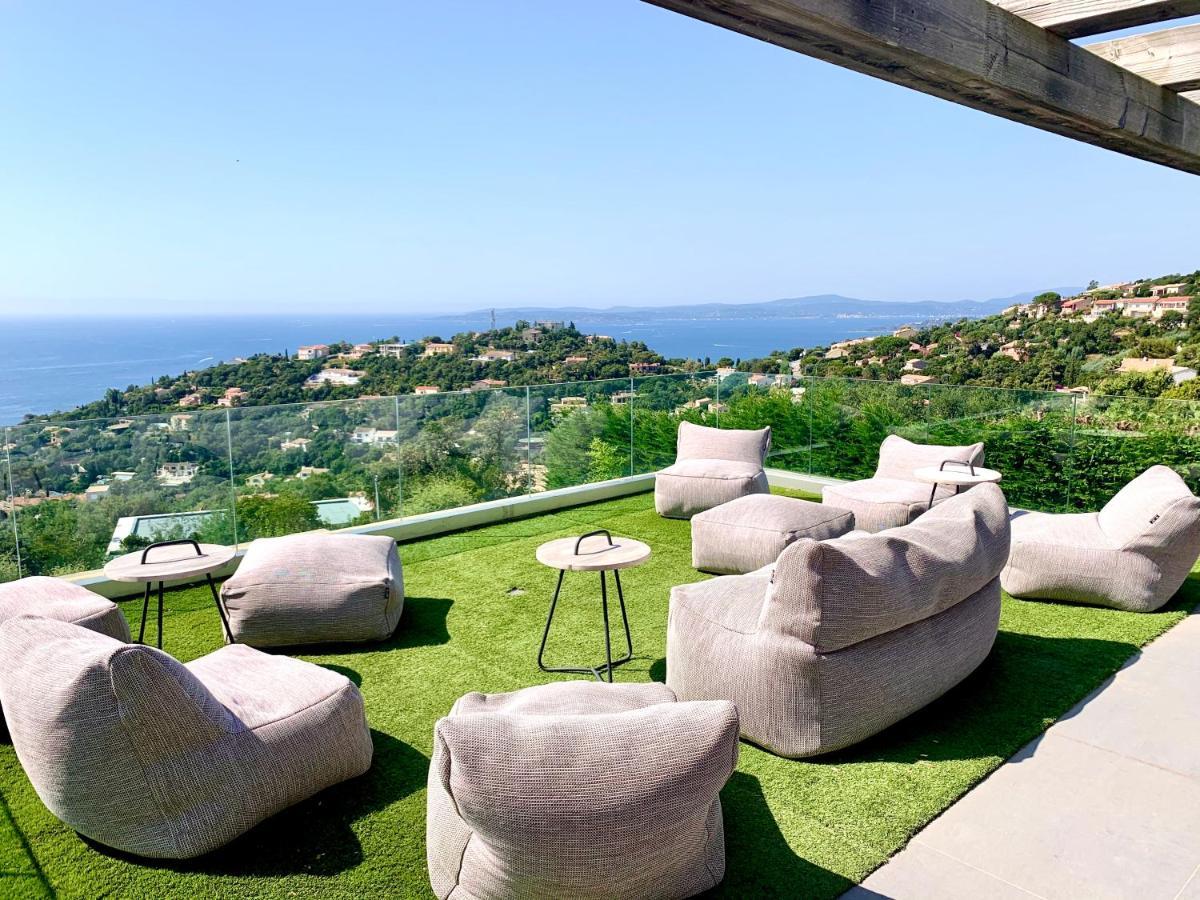 Vue Panoramique Sur La Baie De St Tropez Βίλα Les Issambres Εξωτερικό φωτογραφία