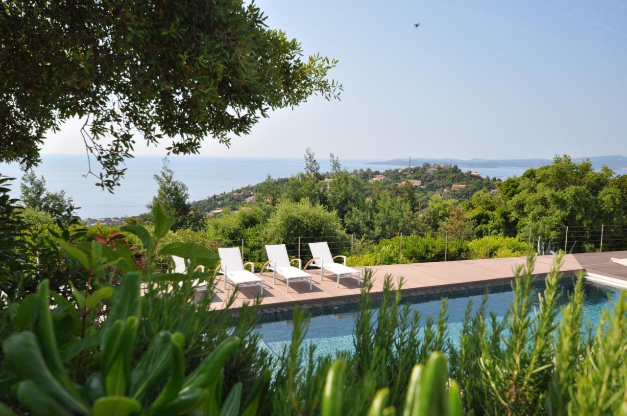 Vue Panoramique Sur La Baie De St Tropez Βίλα Les Issambres Εξωτερικό φωτογραφία